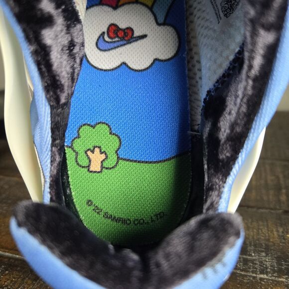 Nike Blue and White Hello Kitty Men's Shoes - Picture 10 of 11